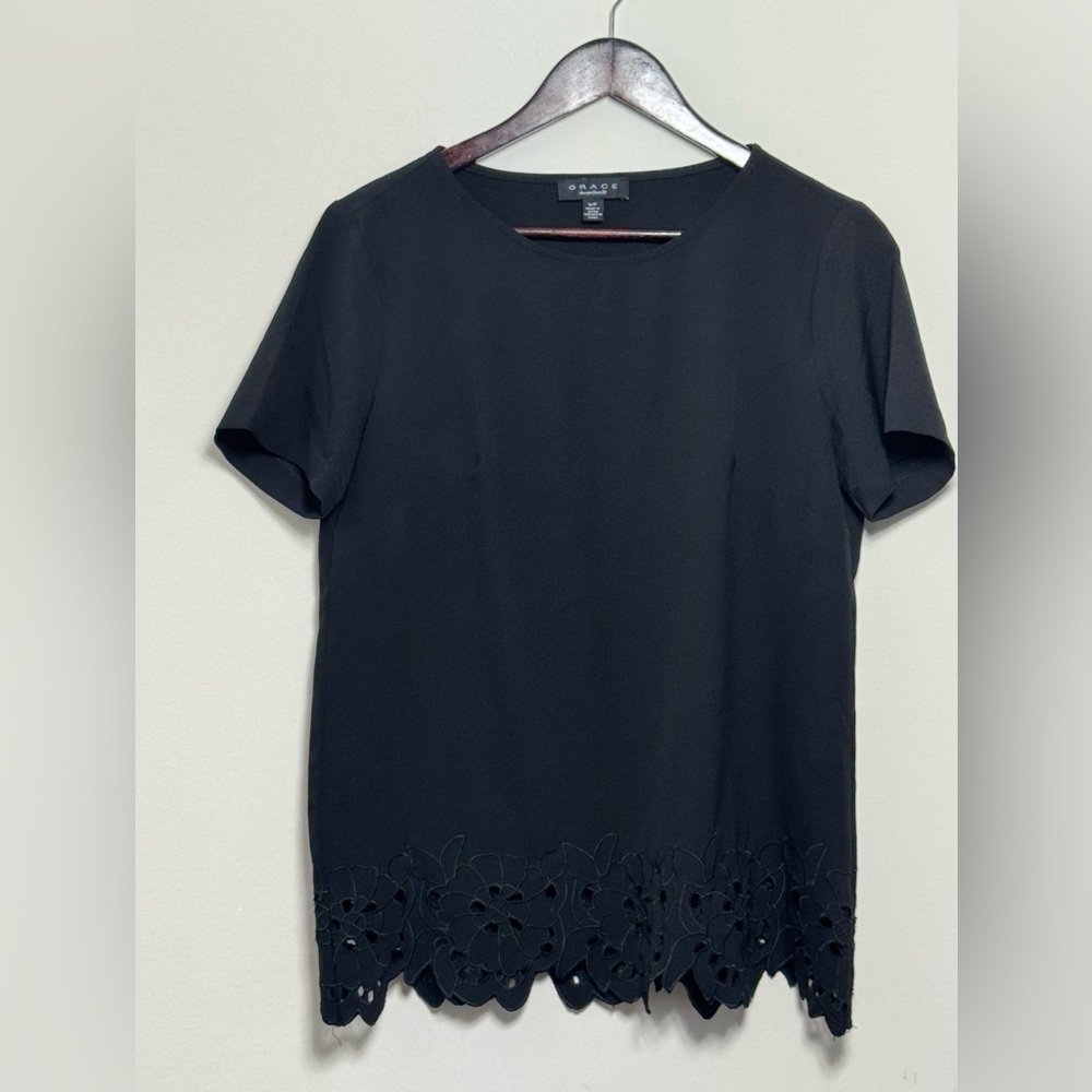 Grace The Perfect Fit Black Short Sleeve Blouse